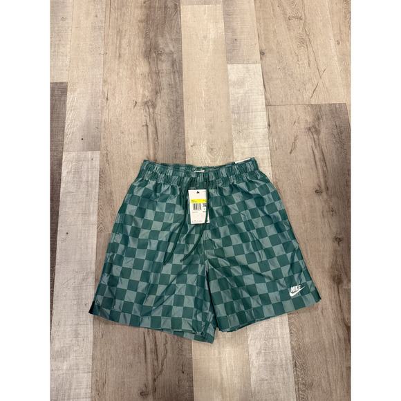 Nike Shorts Mens Small Green Checkered Standard Fit Above Knee Drawstring NWT - Picture 2 of 7